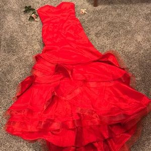 Camille La Vie Evening Gown. Size 8.